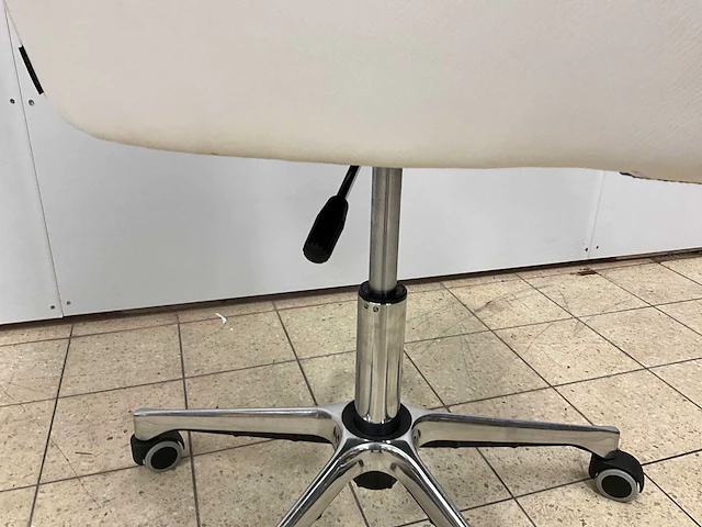 Metalmobil - bureaustoelen (4x) - afbeelding 5 van  8