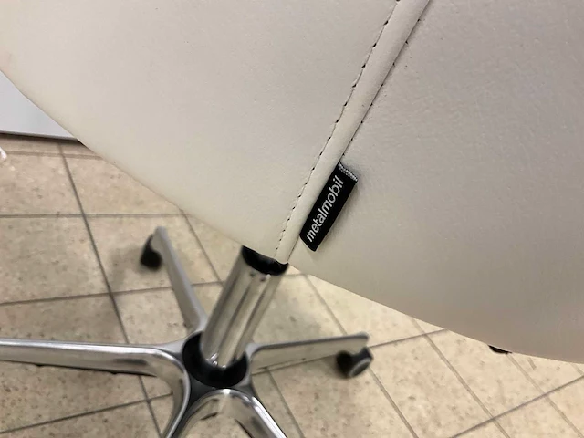 Metalmobil - bureaustoelen (4x) - afbeelding 7 van  8