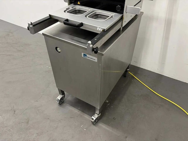 Metalpack - t 325 v/g - traysealmachine - afbeelding 3 van  14