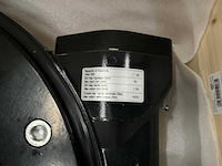 Metaltecnica hydraulisch aangedreven draaikrans - afbeelding 5 van  7