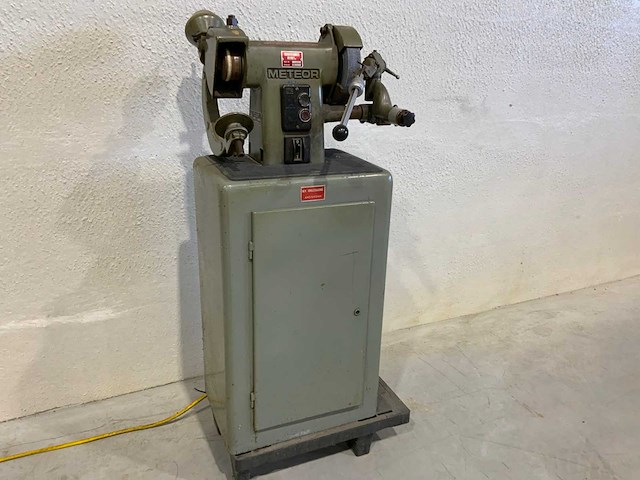 Meteor me-14 dubbelsteens precisieslijpmachine - afbeelding 1 van  7