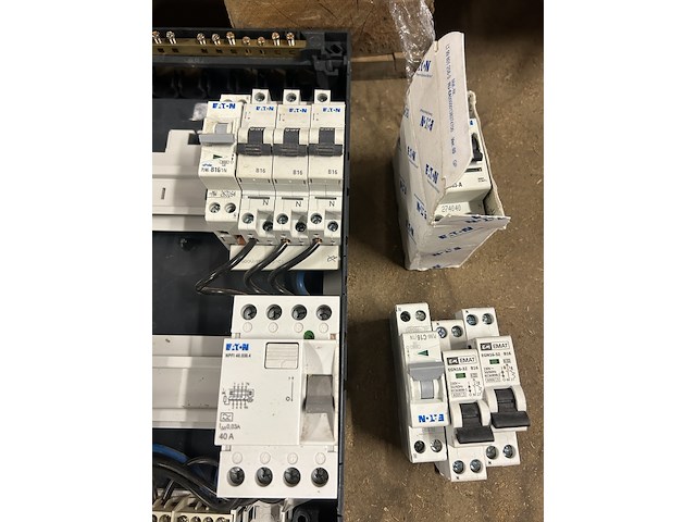 Meterkast en meterkast componenten eaton - afbeelding 5 van  6