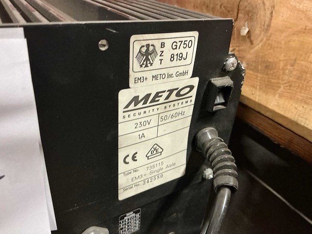 Meto beveiligings systeem - afbeelding 1 van  1