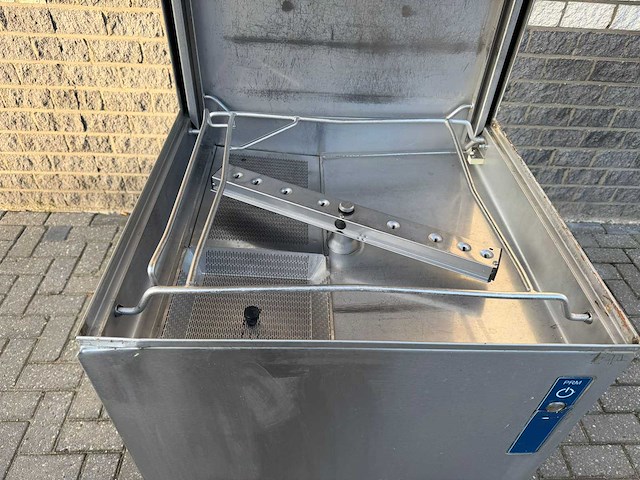 Metos - - korvenvaatwasmachine - afbeelding 4 van  6