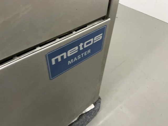 Metos - dw132e - korvenvaatwasmachine - afbeelding 4 van  4