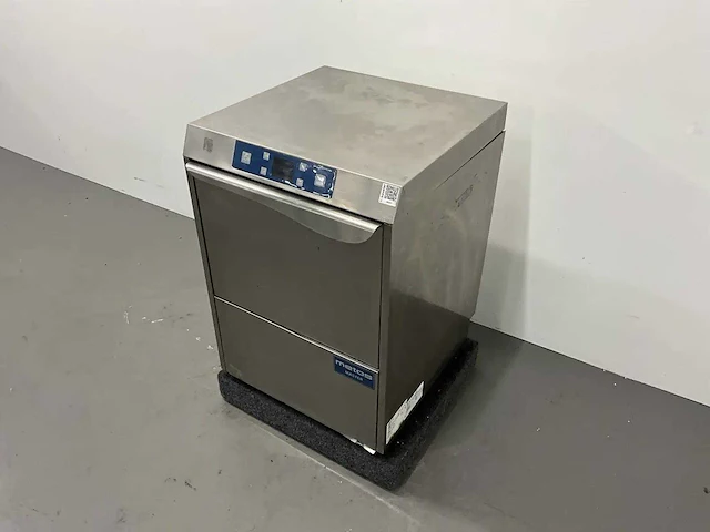 Metos - dw132e - korvenvaatwasmachine - afbeelding 1 van  9