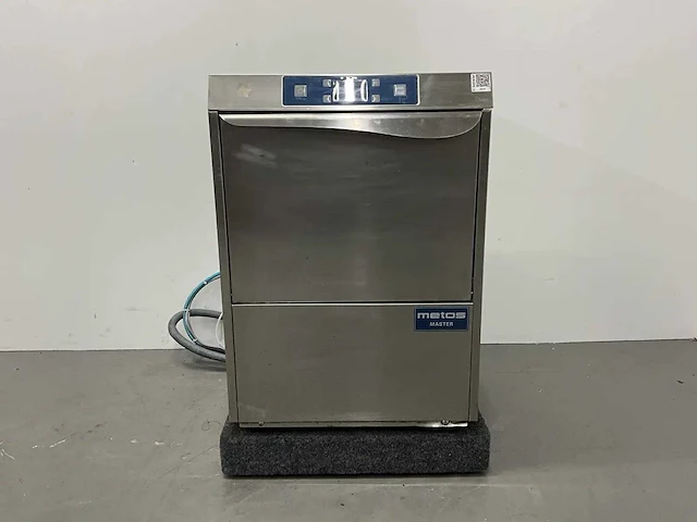 Metos - dw132e - korvenvaatwasmachine - afbeelding 3 van  9