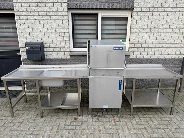 Metos - vaatwasser - korvenvaatwasmachine - afbeelding 1 van  4