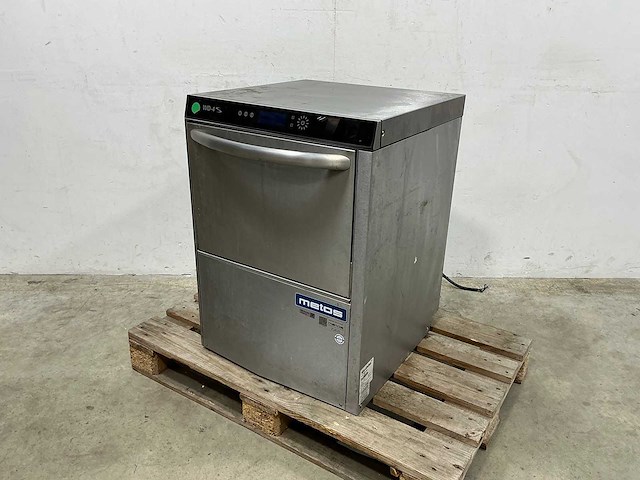 Metos - wd-4s - korvenvaatwasmachine - afbeelding 1 van  7