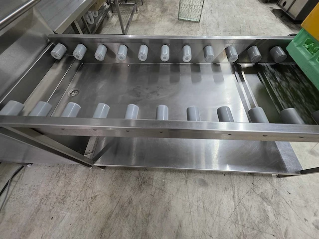 Metos by rhima - wd-7 - korvenvaatwasmachine compleet met rvs aan en afvoertafel - afbeelding 17 van  18