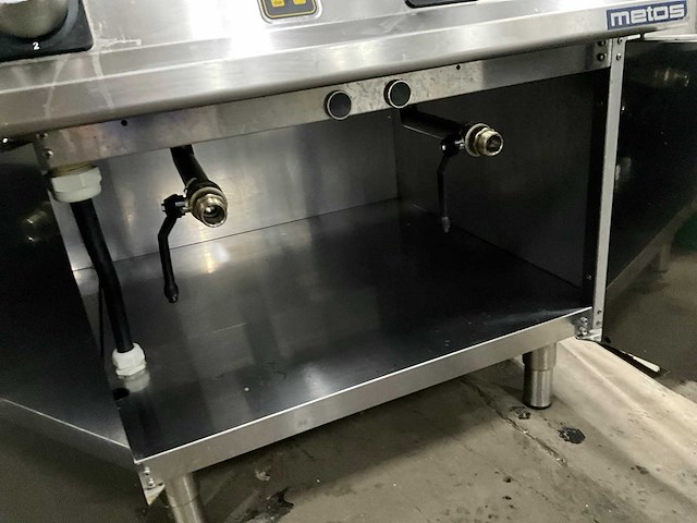 Metos d9422/10 frem dubbele friteuse - afbeelding 2 van  12