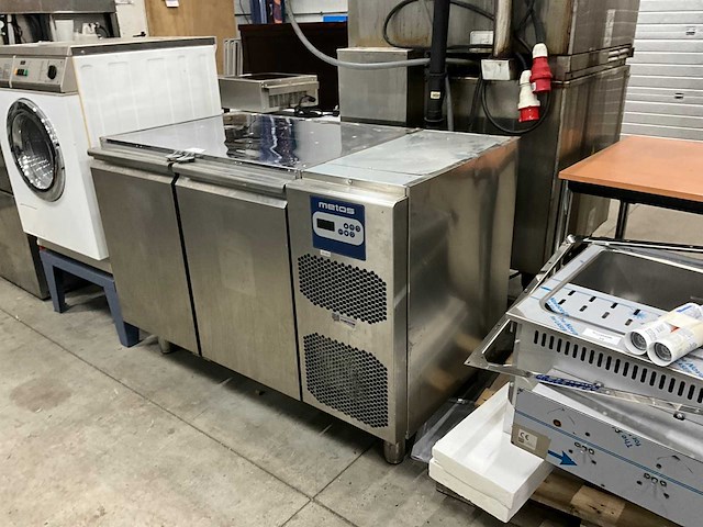 Metos kst02tn koelwerkbank - afbeelding 1 van  4