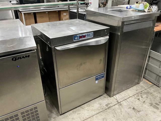 Metos lux 60 el vaatwasmachine - afbeelding 1 van  5