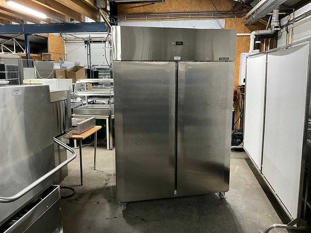 Metos qn 12 dubbeldeurs vrieskast - afbeelding 1 van  8