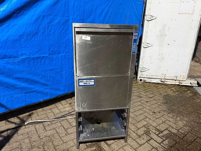 Metos wd-4 korvenvaatwasmachine - afbeelding 1 van  4