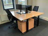 Metra en steelcase werkplek (3x) - afbeelding 10 van  13