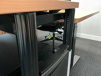 Metra en steelcase werkplek (4x) - afbeelding 15 van  16