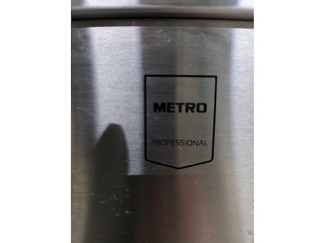 Metro - gim 1026b -rvs ijsblokjesmachine - afbeelding 4 van  9