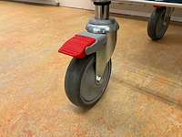 Metro erecta draadgaas magazijnkar (4x) - afbeelding 3 van  4