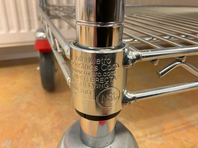 Metro erecta draadgaas magazijnkar (4x) - afbeelding 4 van  4