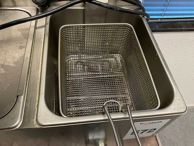 Metro friteuse - afbeelding 4 van  5