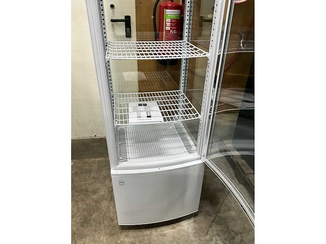 Metro gbc3279 gebaksvitrine - afbeelding 3 van  5