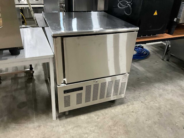 Metro gbf4511bn blast-chiller - afbeelding 2 van  8