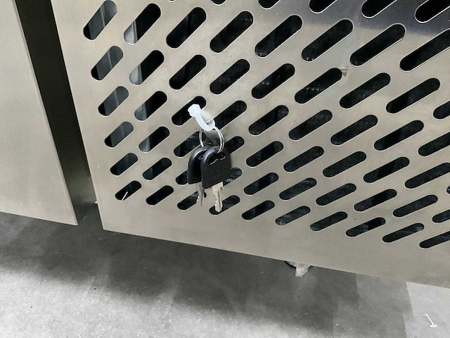 Metro gcf 3100 vrieswerkbank - afbeelding 6 van  8