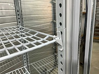 Metro ggc 3270 mobiele glasdeurkoelkast - afbeelding 3 van  11