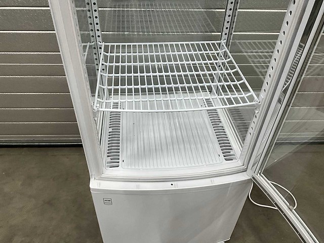 Metro ggc 3270 mobiele glasdeurkoelkast - afbeelding 6 van  11