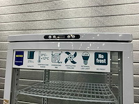 Metro ggc 3270 mobiele glasdeurkoelkast - afbeelding 8 van  11