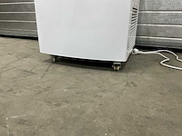 Metro ggc 3270 mobiele glasdeurkoelkast - afbeelding 9 van  11