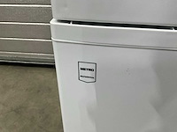 Metro ggc 3270 mobiele glasdeurkoelkast - afbeelding 10 van  11