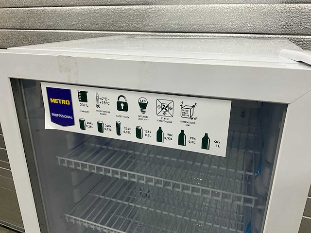 Metro gsc 4240 glasdeur koelkast - afbeelding 7 van  8
