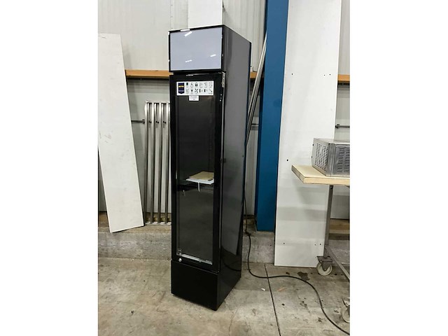 Metro gsc2133b smalle glasdeurkoelkast - afbeelding 3 van  8