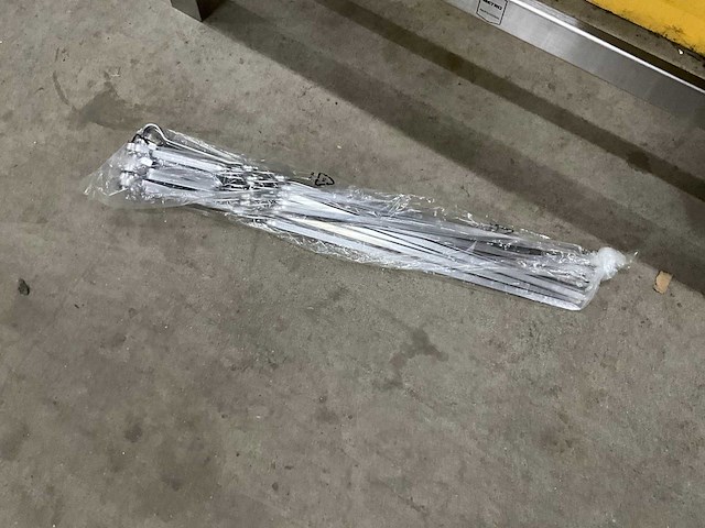 Metro karasu houtskool bbq - afbeelding 5 van  7