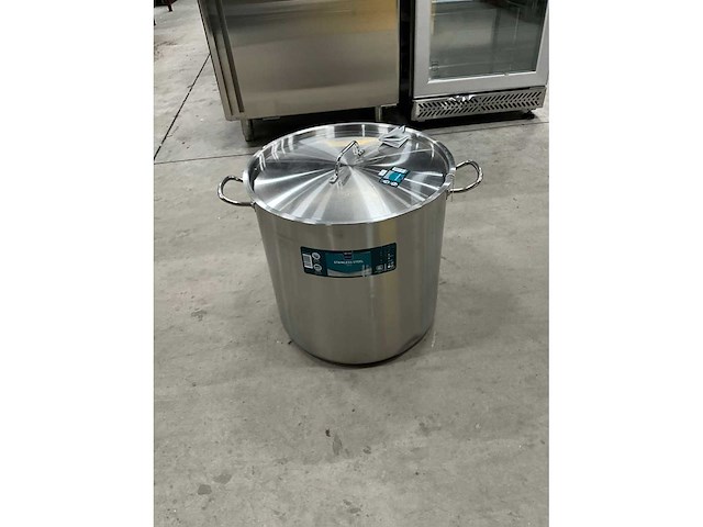 Metro rvs pan met deksel - afbeelding 2 van  7