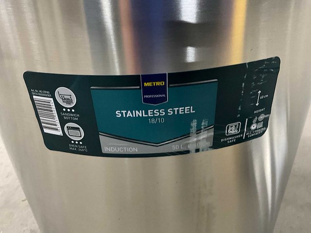 Metro rvs pan met deksel - afbeelding 7 van  7
