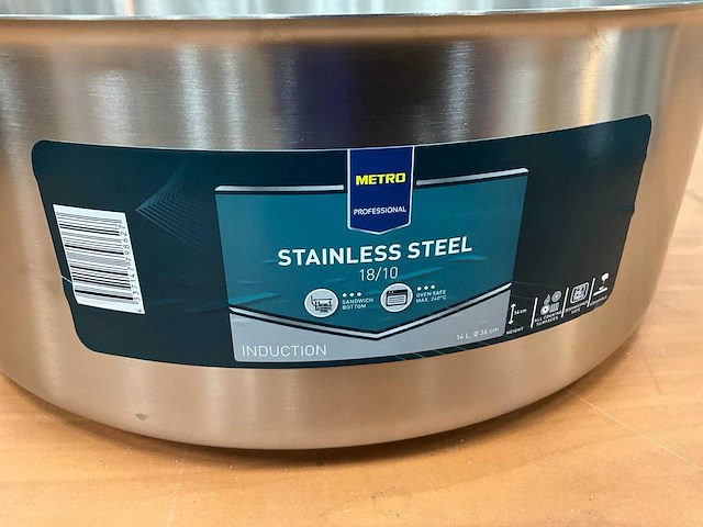Metro rvs pan met deksel - afbeelding 6 van  6