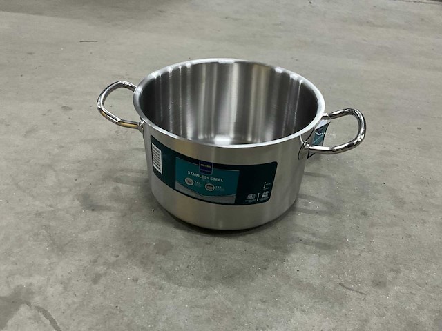 Metro rvs pan - afbeelding 1 van  7