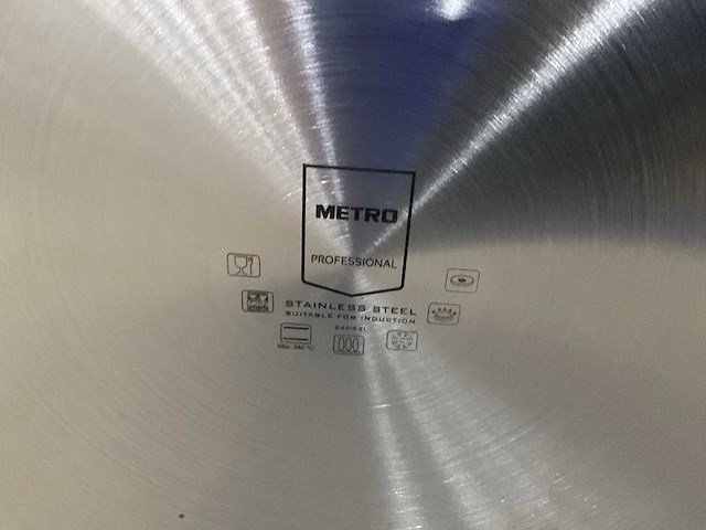 Metro rvs pan - afbeelding 6 van  7