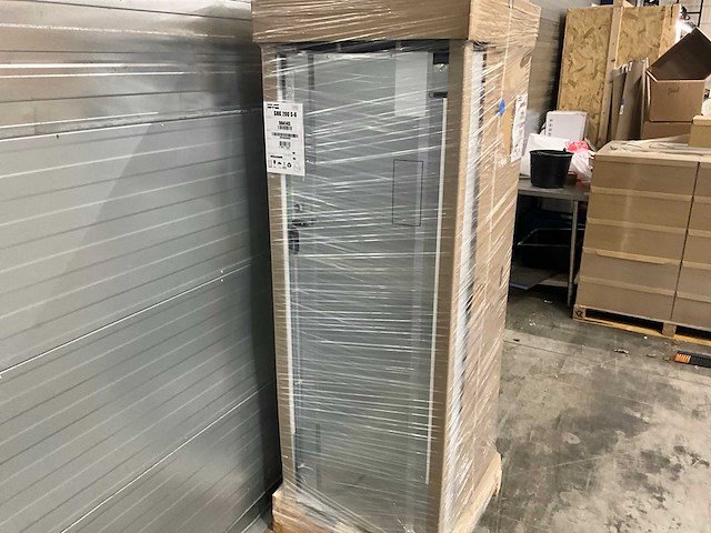 Metro therm 084145 lucht/water warmtepomp, split shk200s-6 hydrauliektower split koelen/verwarmen/tapwater - afbeelding 5 van  5