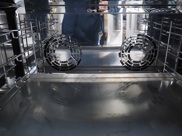 Metro - afbeelding 4 van  6