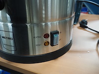 Metro - afbeelding 6 van  7