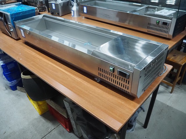 Metro - afbeelding 2 van  7