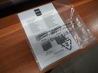 Metro - afbeelding 7 van  7