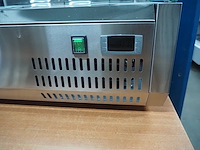 Metro - afbeelding 4 van  5