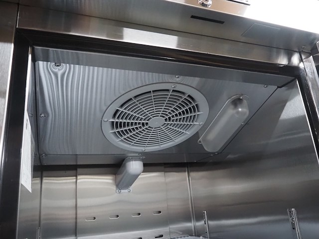 Metro - afbeelding 5 van  7