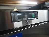 Metro - afbeelding 6 van  7