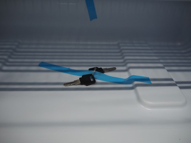 Metro - afbeelding 7 van  9